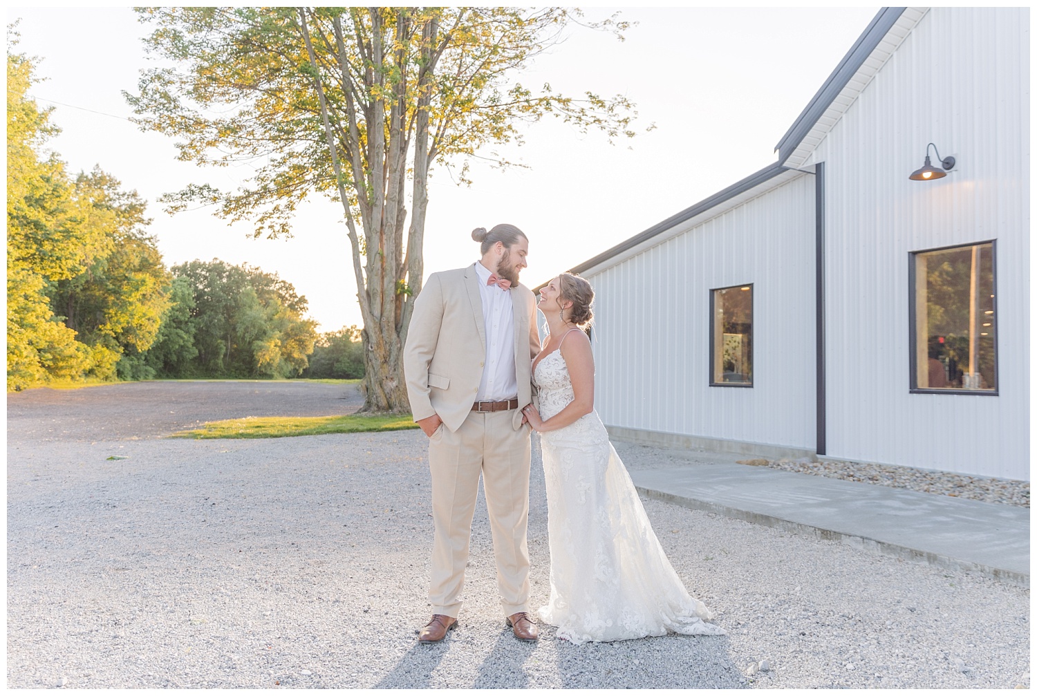 sunset portraits at the Village Barn in Ohio