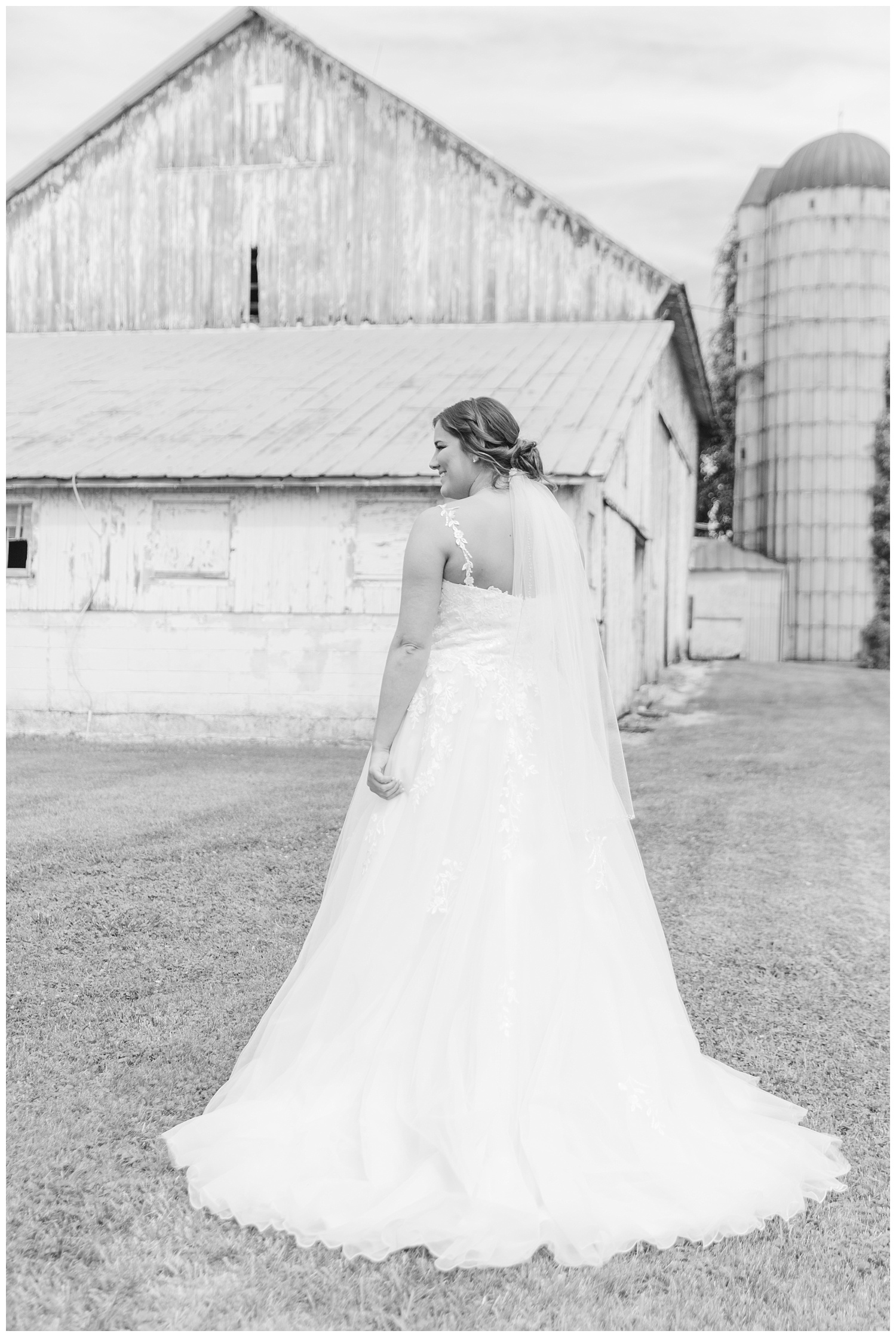 back of bride's wedding dress in Fremont, Ohio