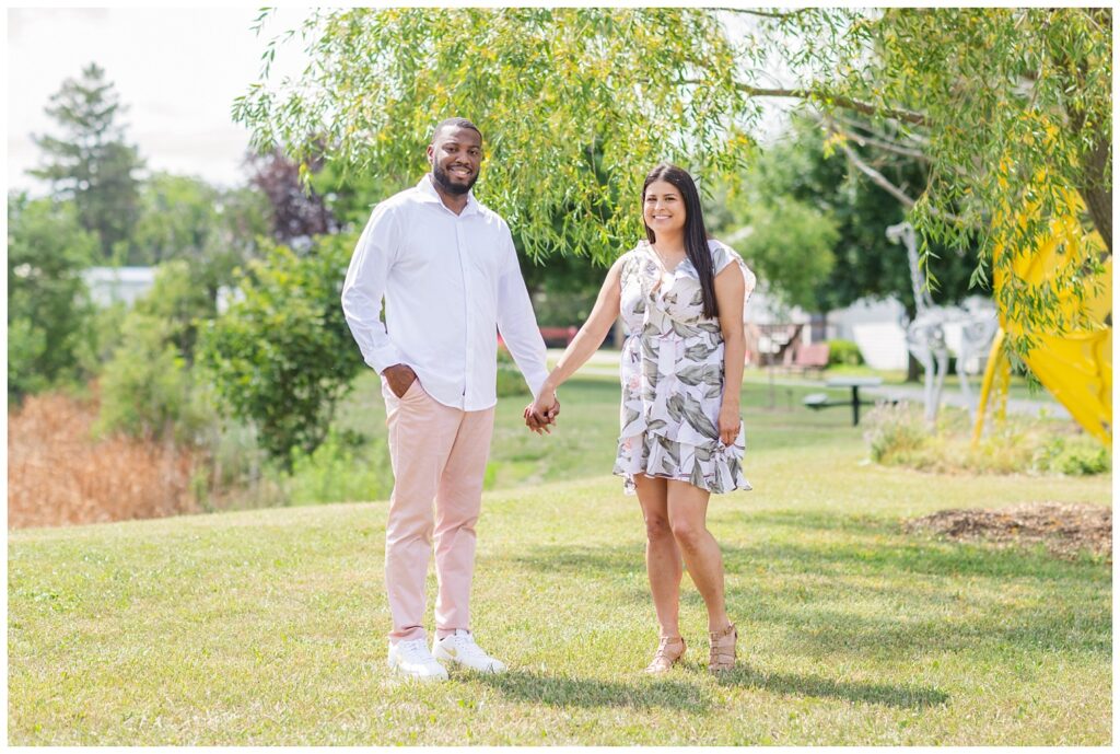 summer engagement session in Williams Park