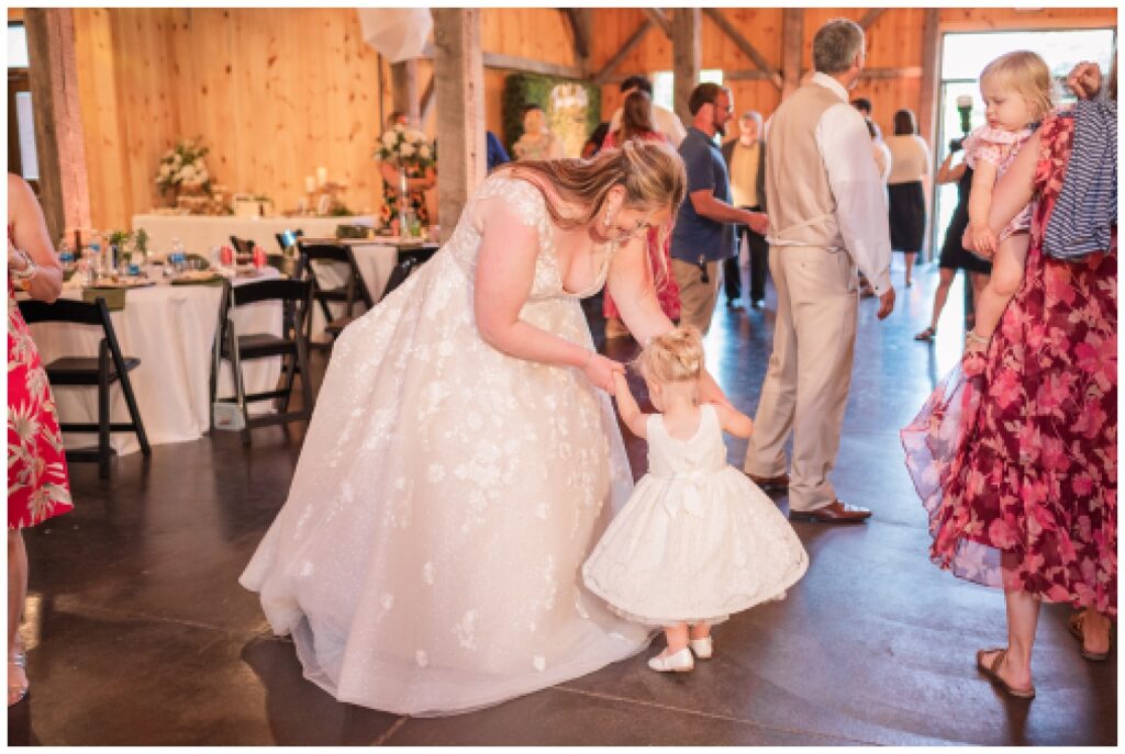 bride dancing with her daughter at wedding reception in northwest Ohio