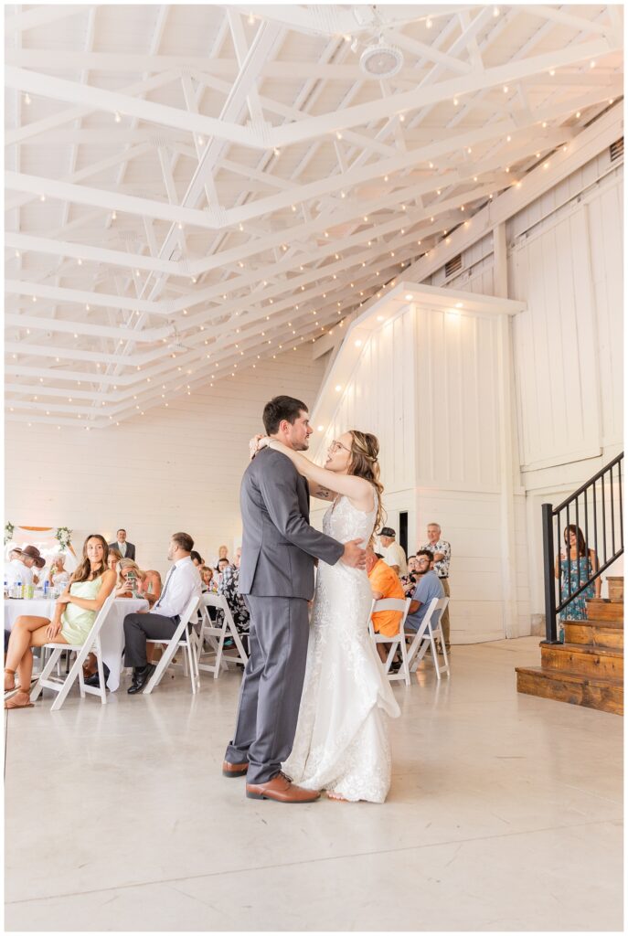 wedding couple have first dance at Arlington Acres venue