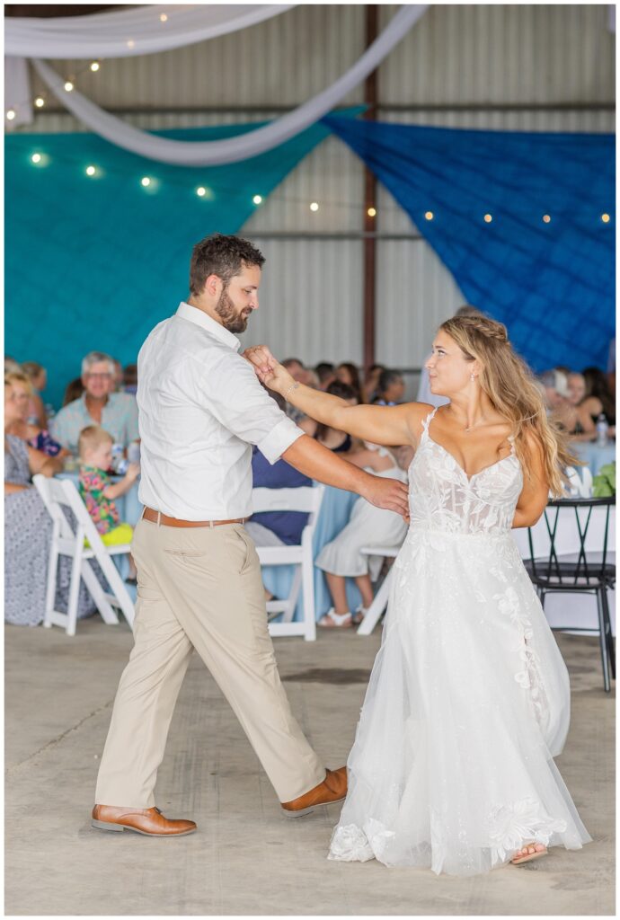 Risingsun, Ohio wedding photographer at country reception in the summer