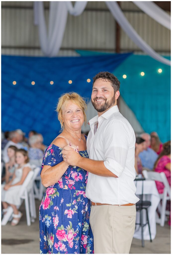 groom dancing with his mom at Risingsun, Ohio wedding reception