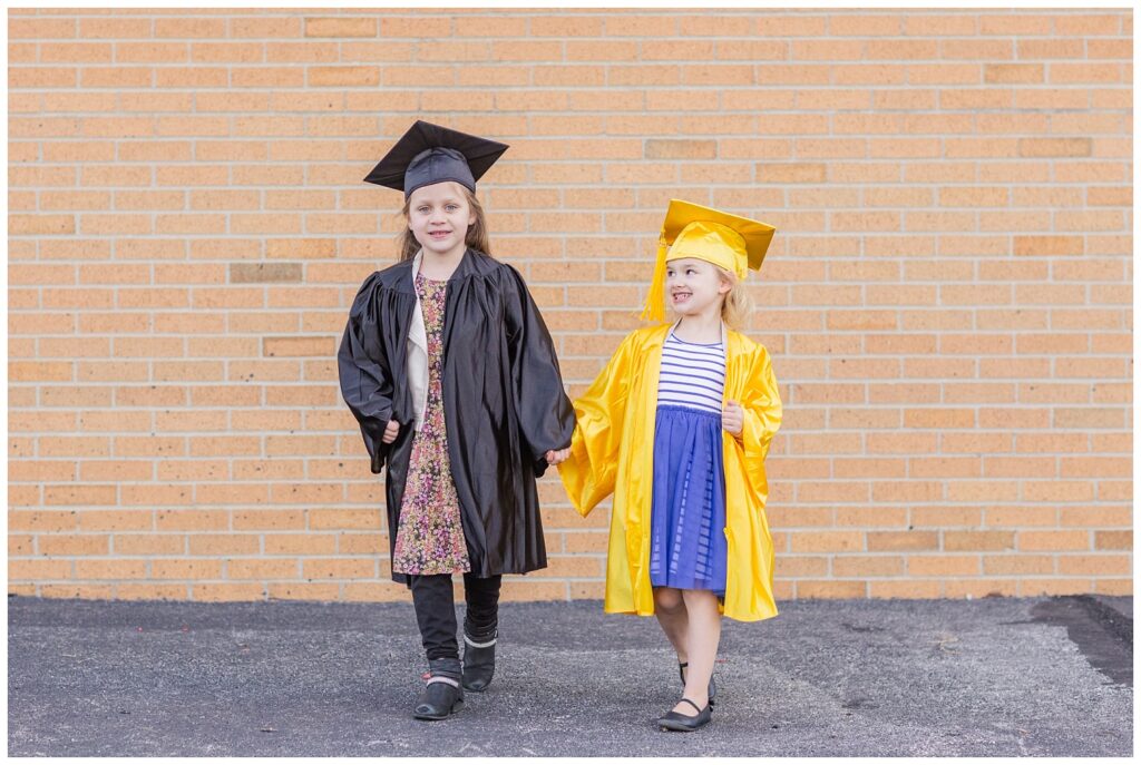 Green Springs, Ohio graduation photographer at Old Fort Elementary