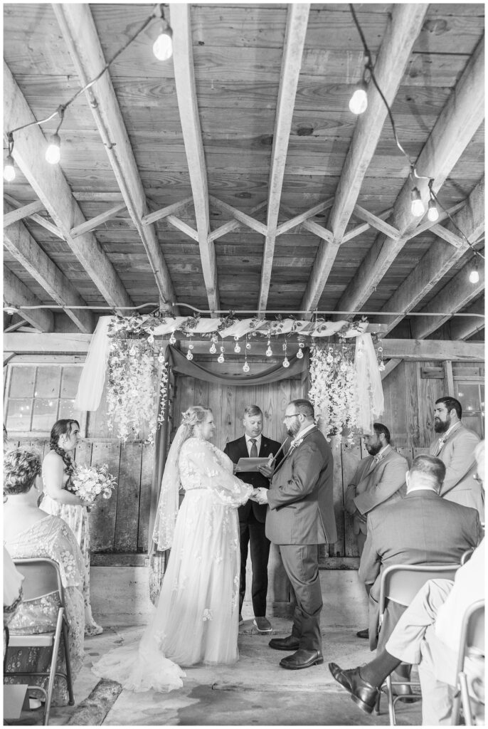 Fostoria, Ohio wedding photographer at family farm ceremony