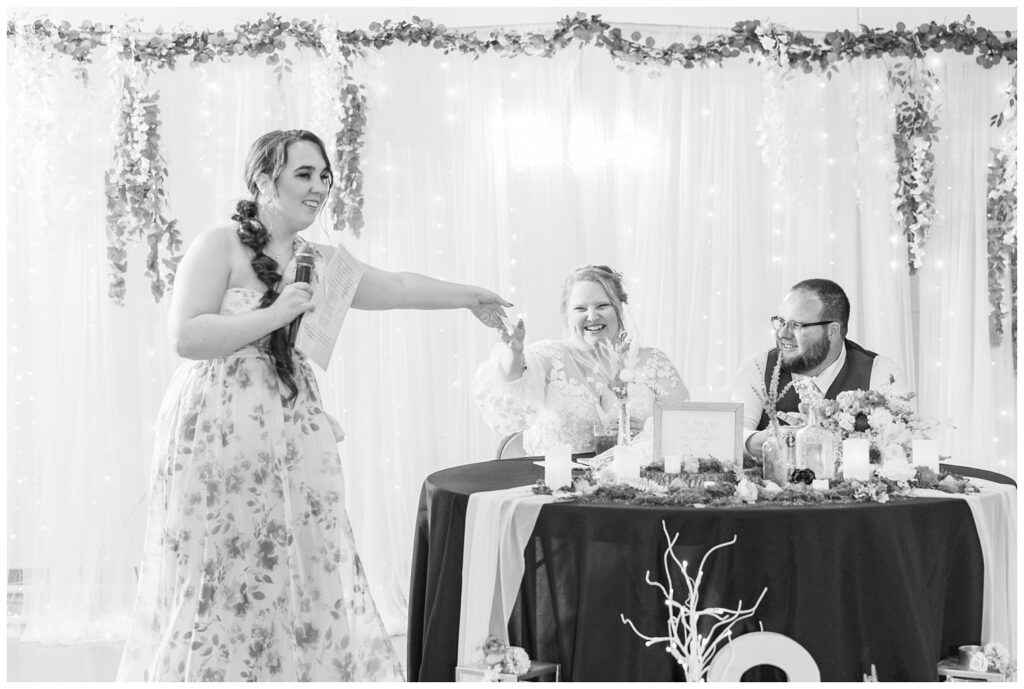 maid of honor giving the speech at summer reception in Risingsun, Ohio