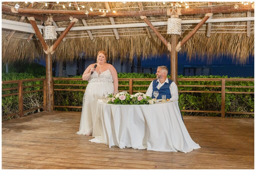 couple giving a speech thanking everyone for attend the wedding in Punta Cana